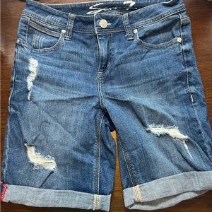 Blue jeans brand seven Jean shorts